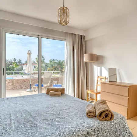 Apartmán Narcissos 'nissi Beach' C3