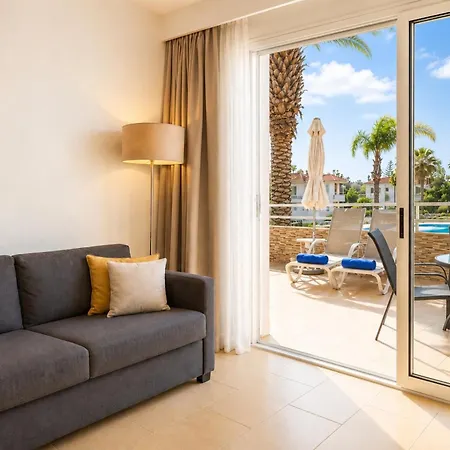 Apartment Narcissos 'nissi Beach' C3 *