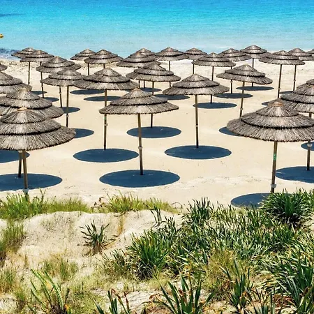 Narcissos 'nissi Beach' C3 * Ayia Napa