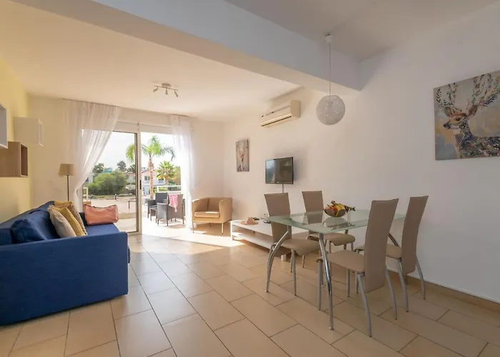 Appartement Narcissos 'nissi Beach' C3